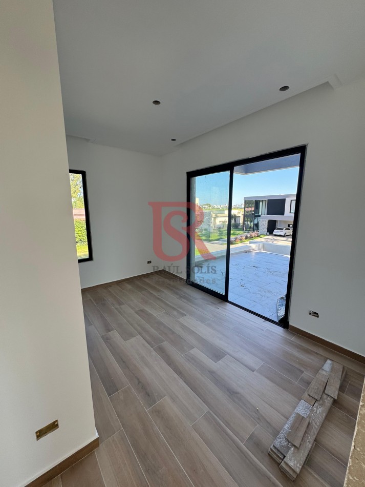 AM. ESPECTACULAR CASA EN VENTA con Piscina - Greenville Polo & Resort
