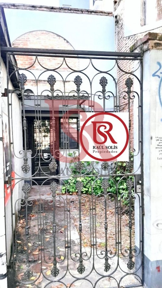 AM. Local Comercial en Alquiler - Quilmes
