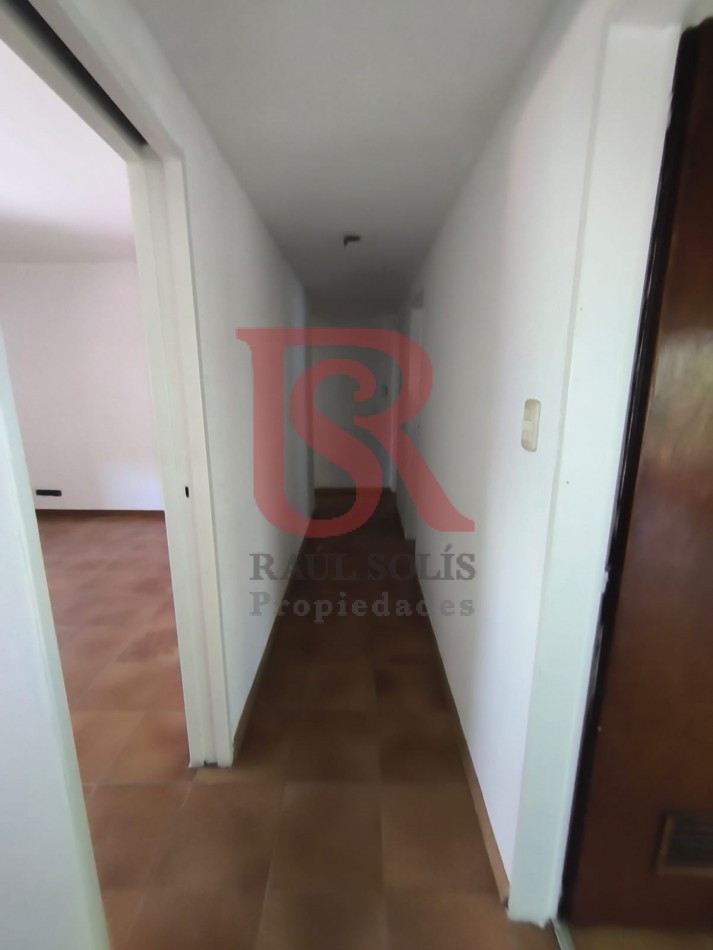 LP - VENTA! Hermoso PH en 1er piso de 4 ambientes con espcio tipo loft, quincho y parrilla en Quilmes 