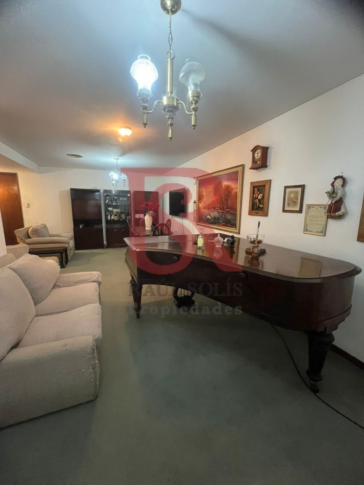 GZ -  Alquiler Casa de Categoria Excelente Ubicacion