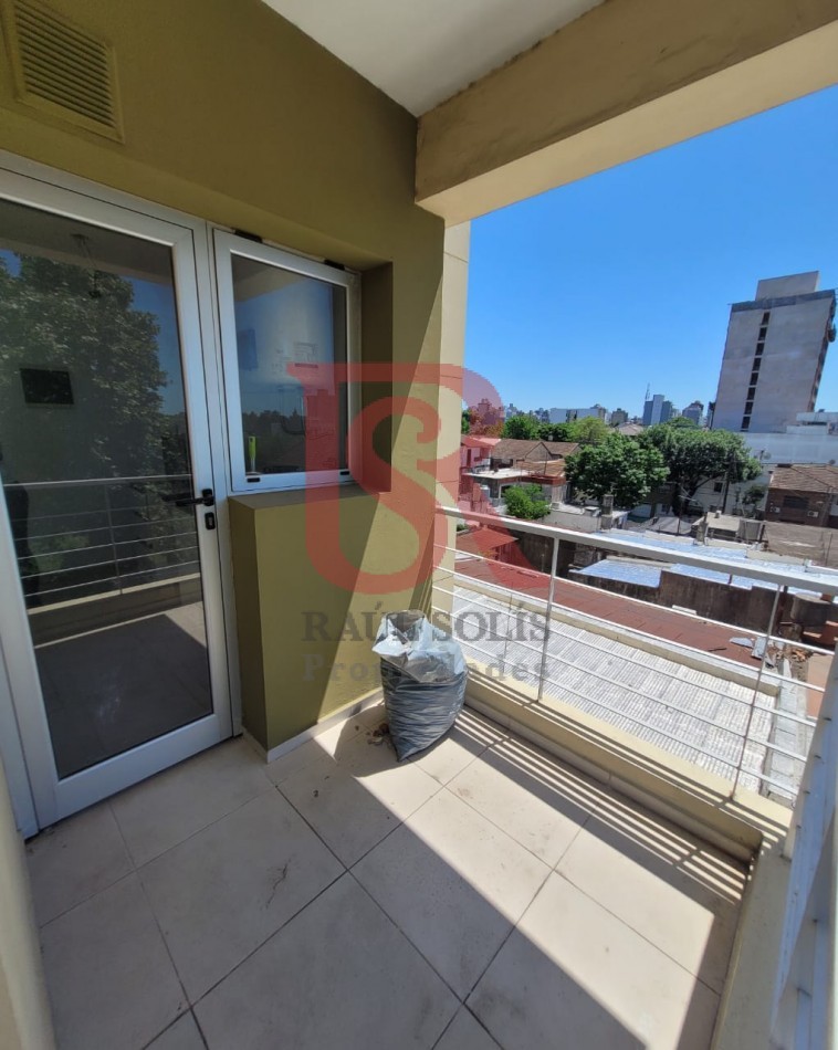 E.S. ALQUILER Departamento 2 ambientes con cochera 