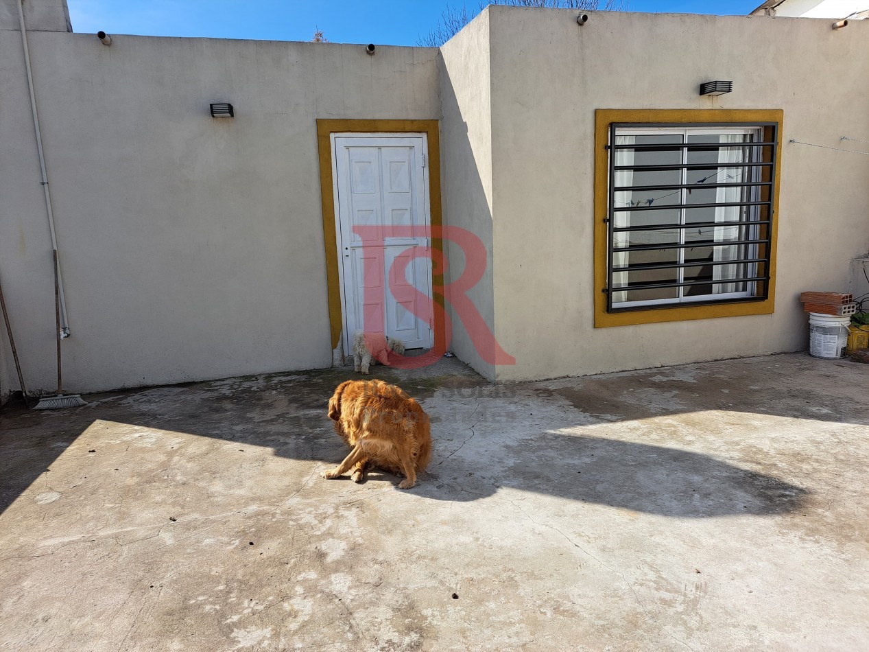 FV-Casa de 4 ambientes refaccionada con patio 
