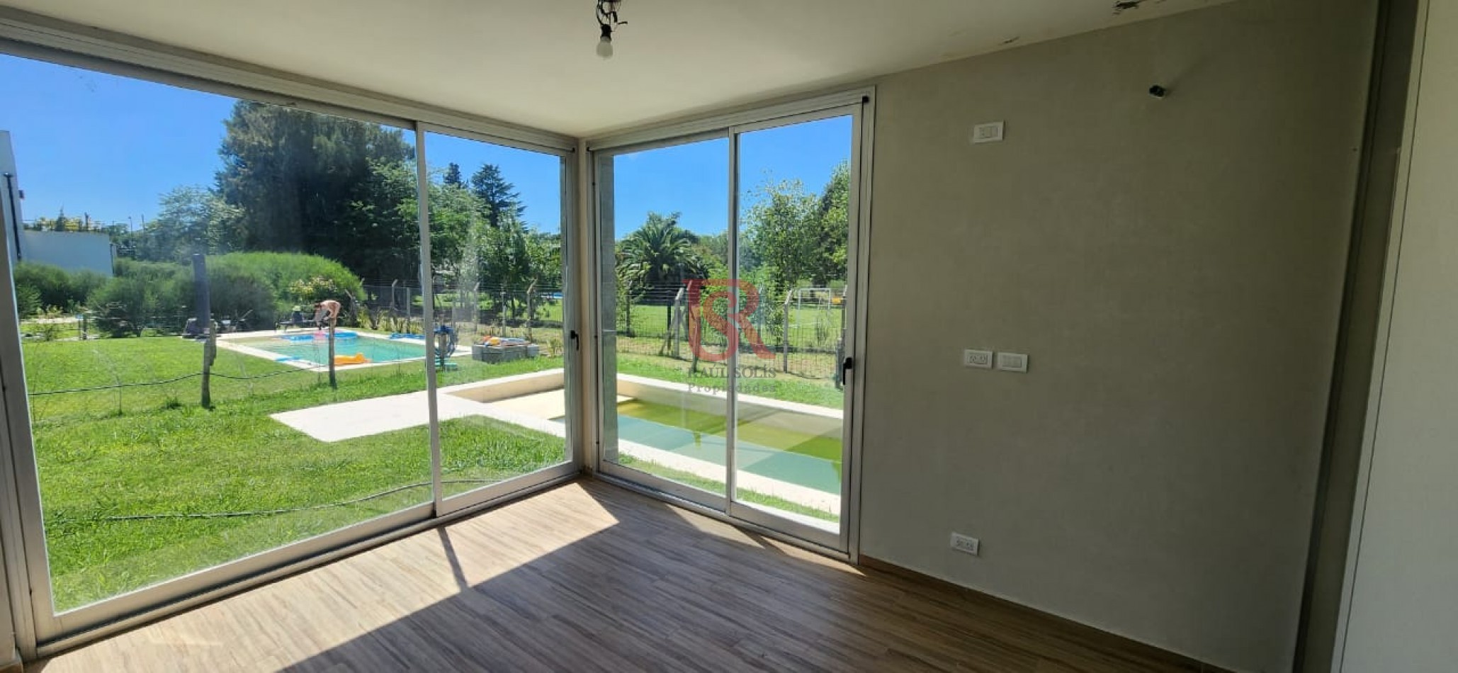 AM- Casa 4 Ambientes La Reserva Hudson en una sola planta con piscina