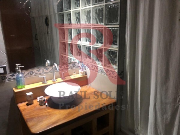 AM- EXCELENTE CASA en VENTA - QUILMES