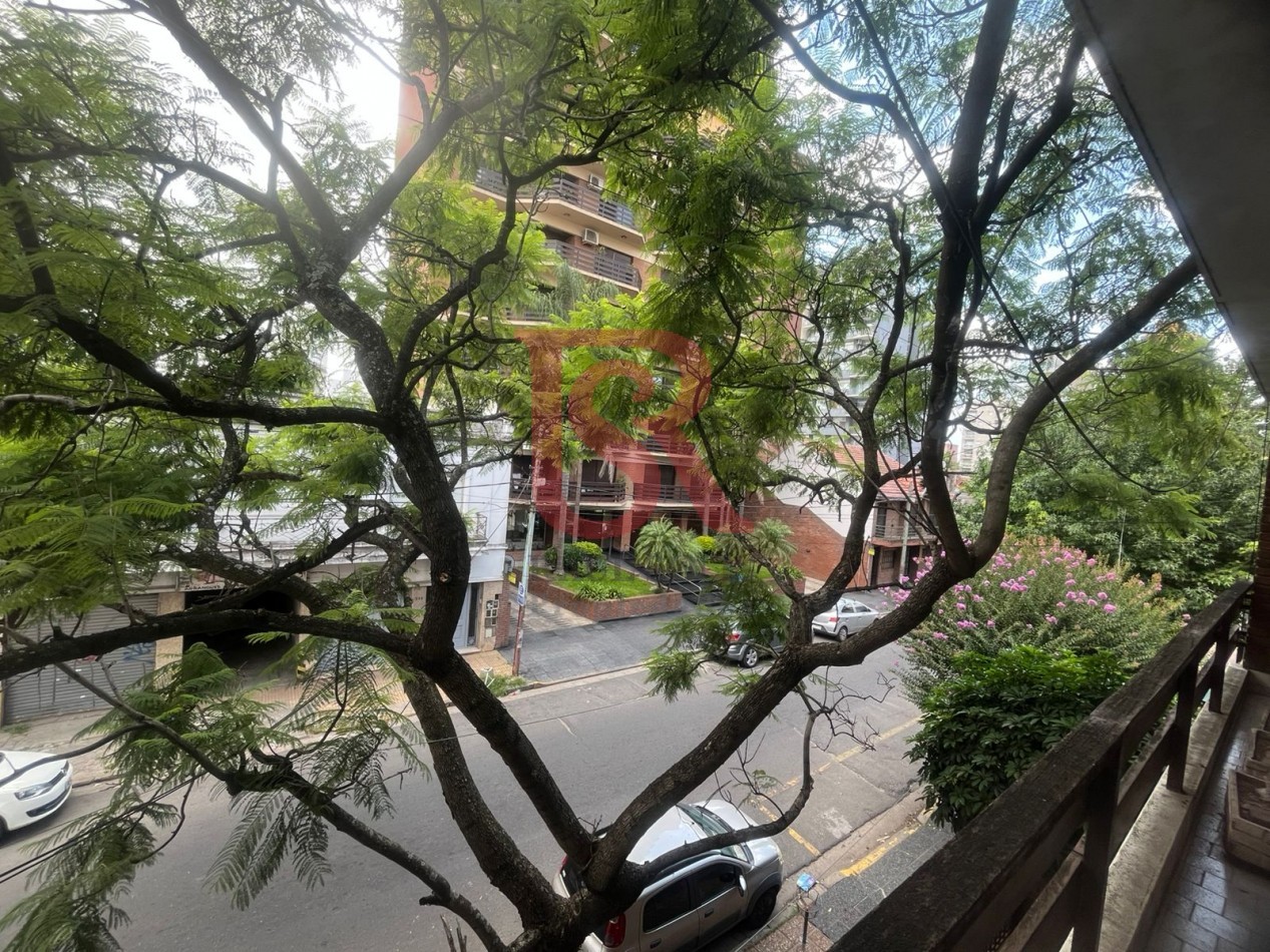 GZ -  Alquiler Casa de Categoria Excelente Ubicacion