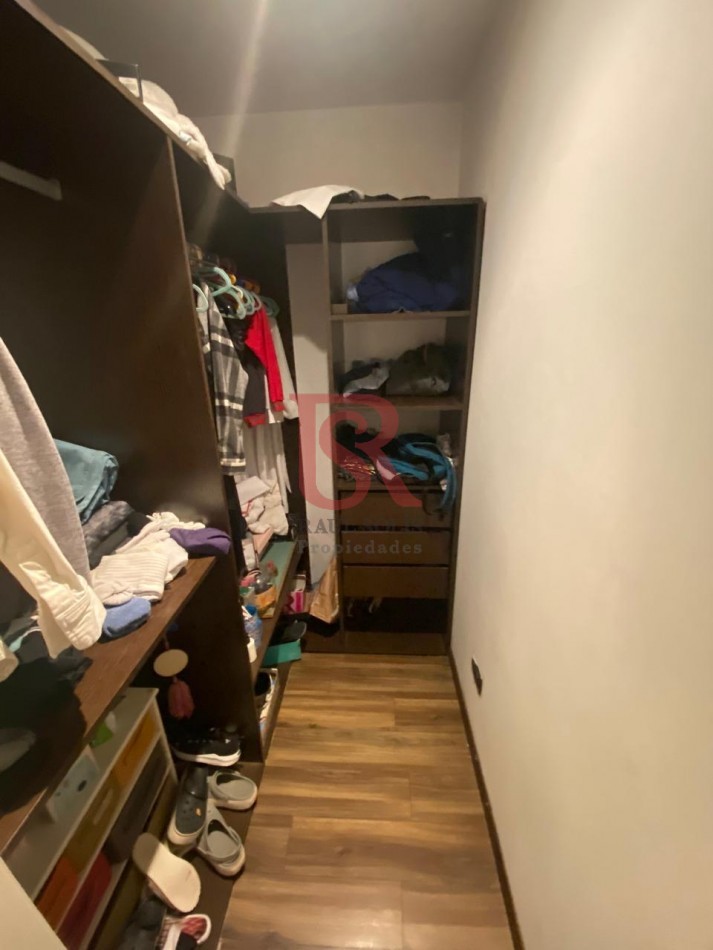 AM - Casa en Venta en tres plantas - Ideal inversores