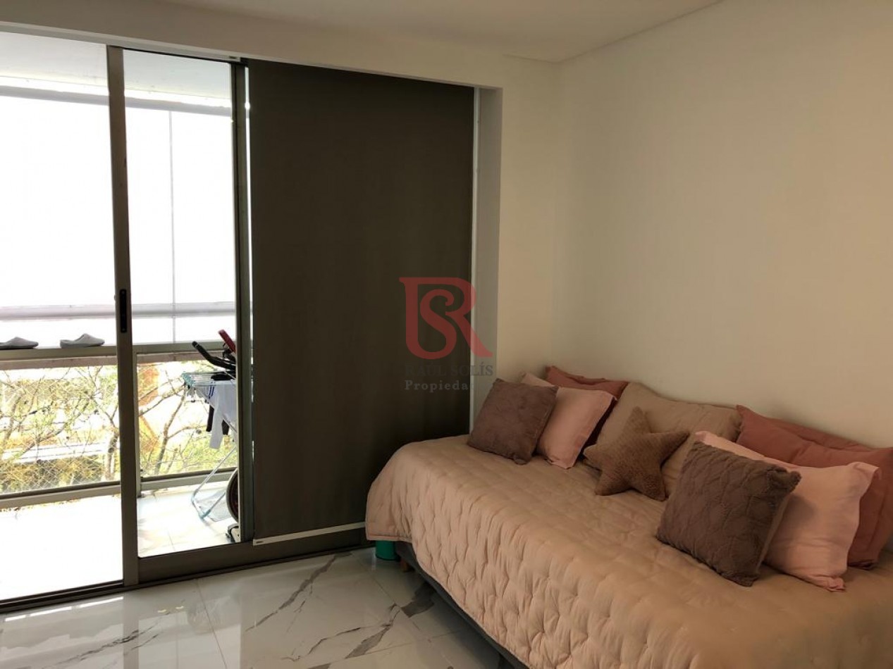 Departamento 4 Ambientes Venta Edificio Brisas Puerto Madero con Cochera