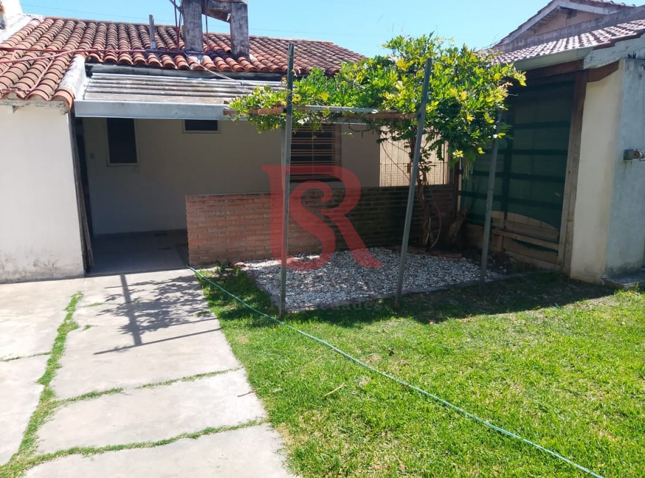 ES CASA EN VENTA APTA CREDITO