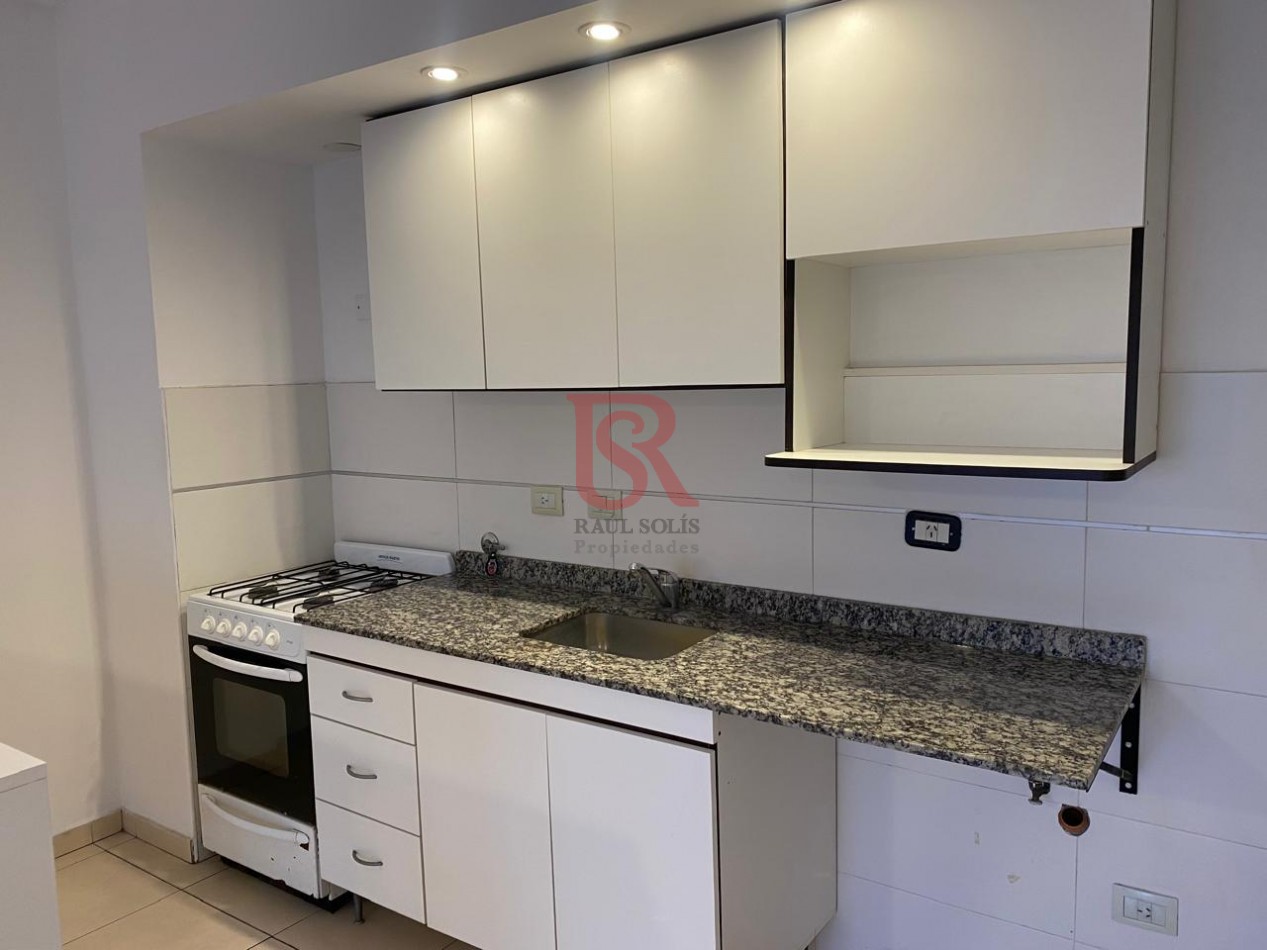 AM. Departamento 3 ambientes en Venta Centro Berazategui