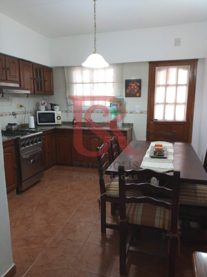 DN - Excelente triplex 4 ambientes en Quilmes. Apto Credito!!!!