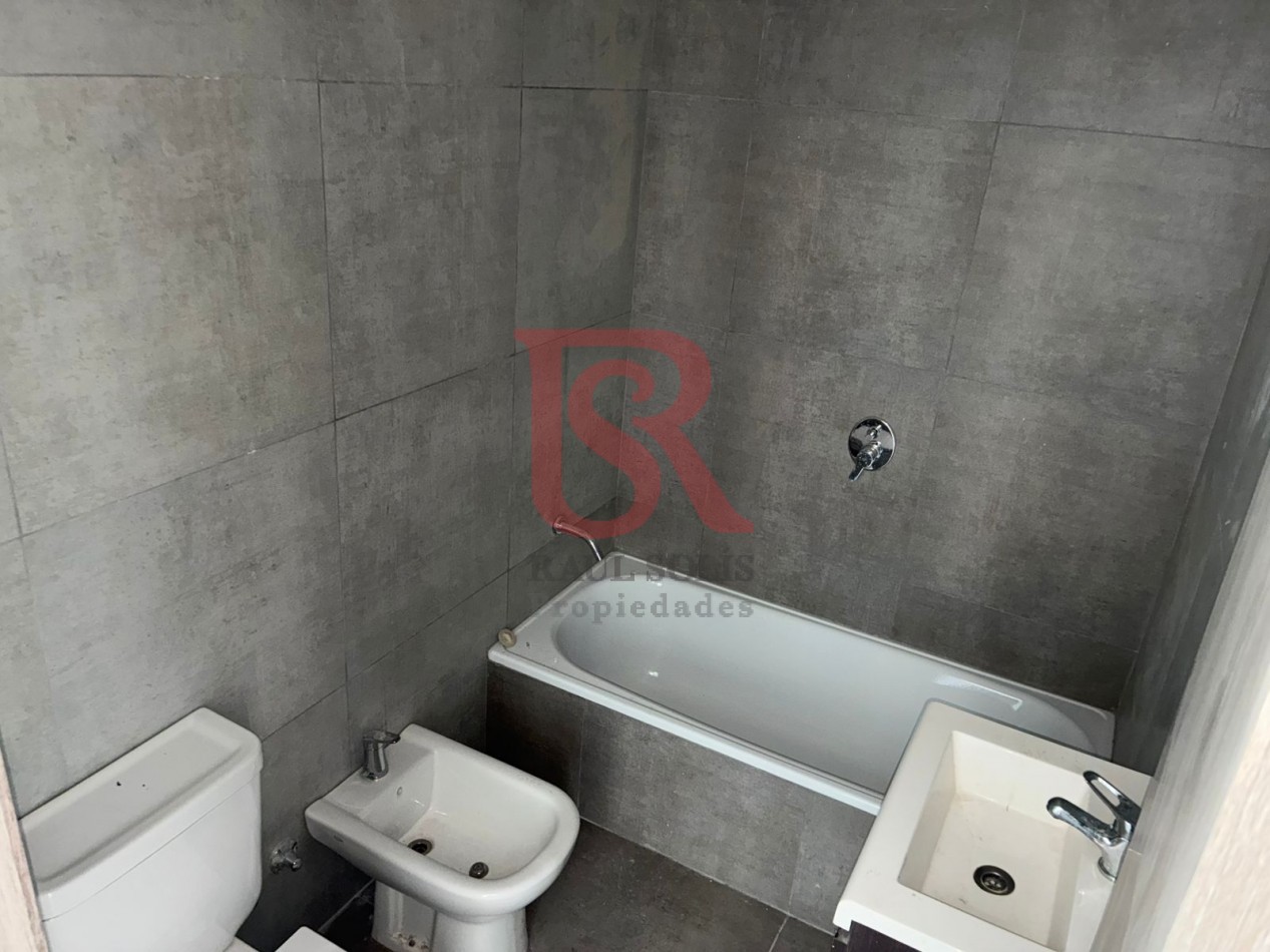 E.S- Departamentos 2 ambientes Edificio Premium Centro de Quilmes a Estrenar