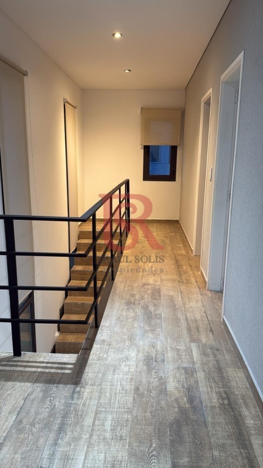 AM. Impecable Casa en Alquiler de 4 ambientes con Piscina