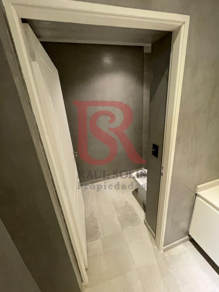 LP - VENTA! Hermoso departamento 3 ambientes en San Telmo