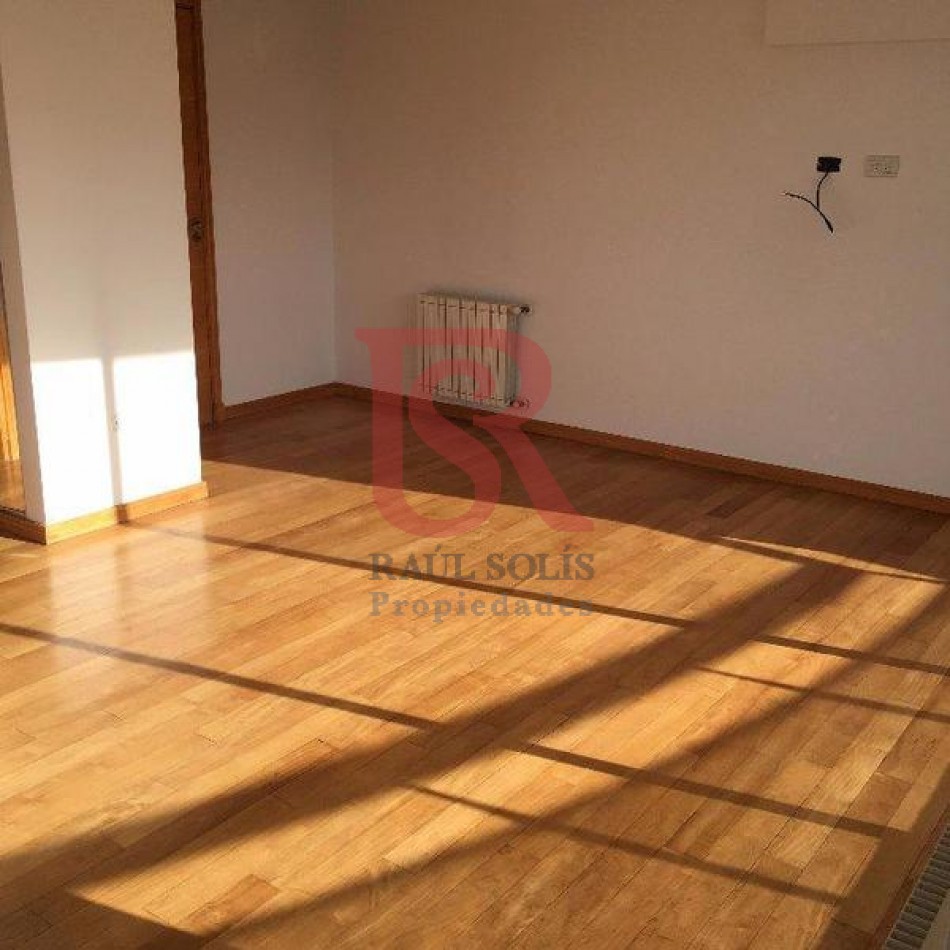 DN - Departamento 2 ambientes, ecxelente ubicacion en Quilmes!!