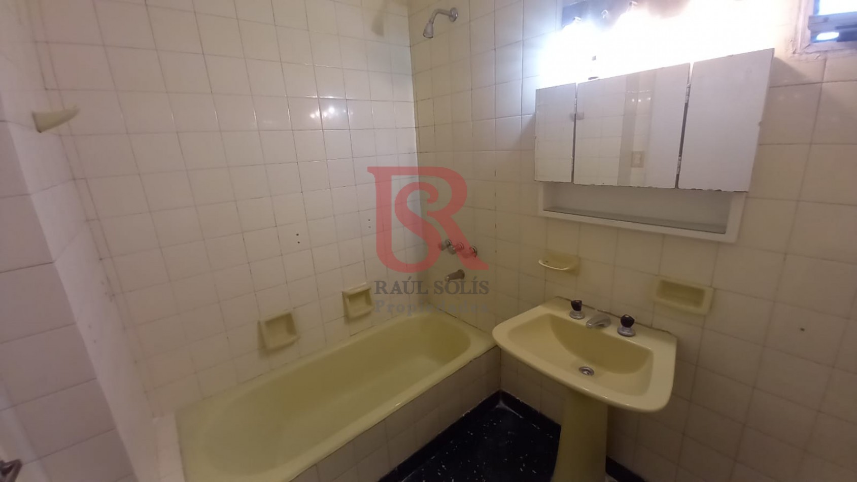 DN - Departamento 2 ambientes en alquiler y venta, Quilmes Centro!!