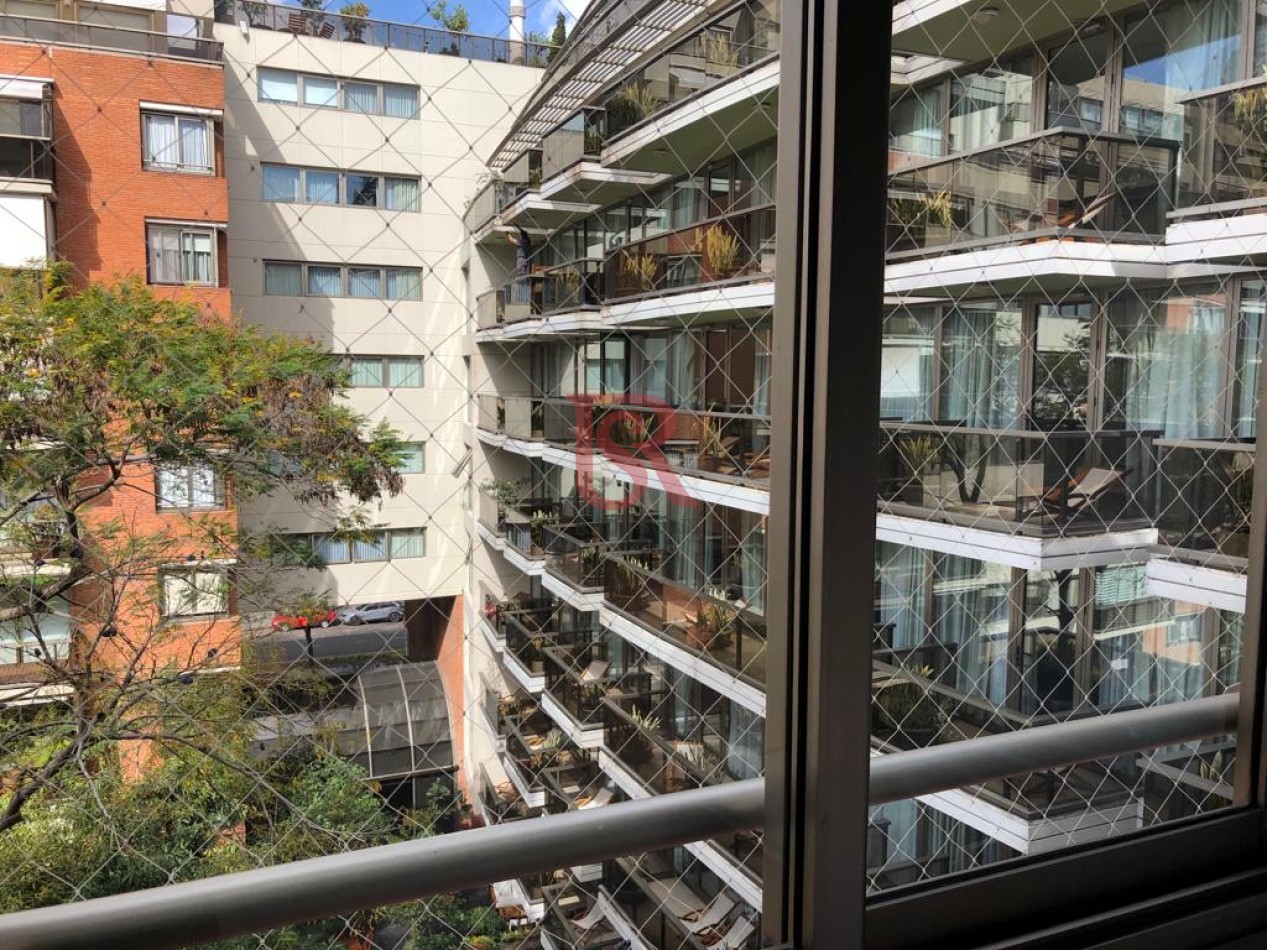 Departamento 4 Ambientes Venta Edificio Brisas Puerto Madero con Cochera
