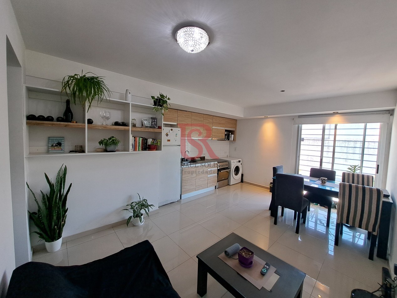 AM. Departamento en Alquiler Dos ambientes - Quilmes
