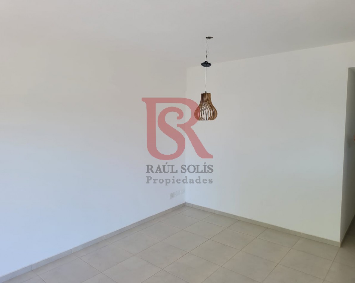 E.S. ALQUILER Departamento 2 ambientes con cochera 