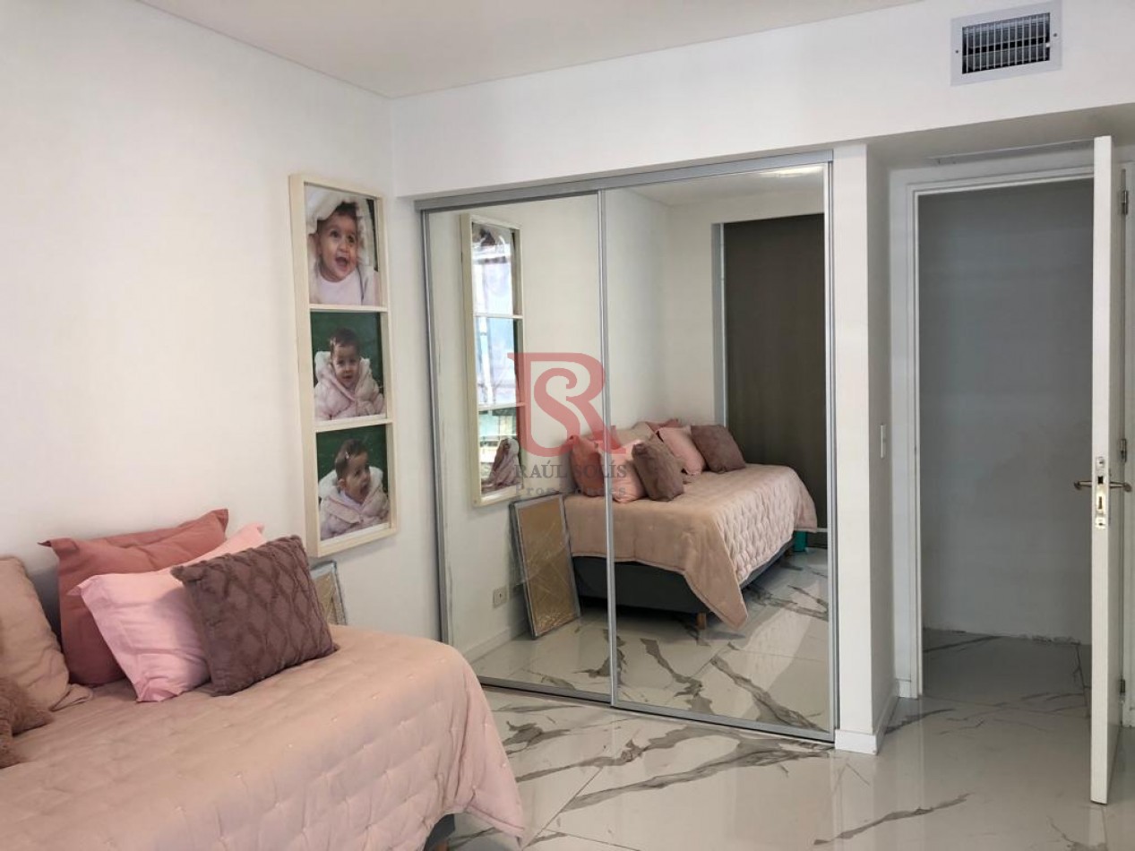 Departamento 4 Ambientes Venta Edificio Brisas Puerto Madero con Cochera