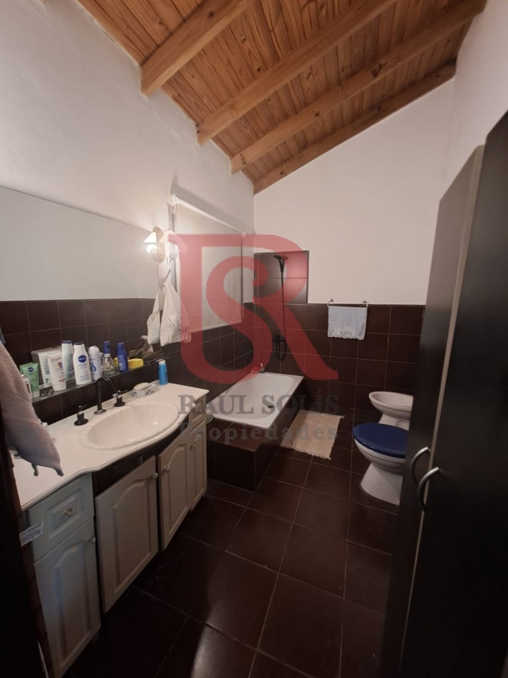 GZ - casa tres ambientes con cochera y arboles frutales