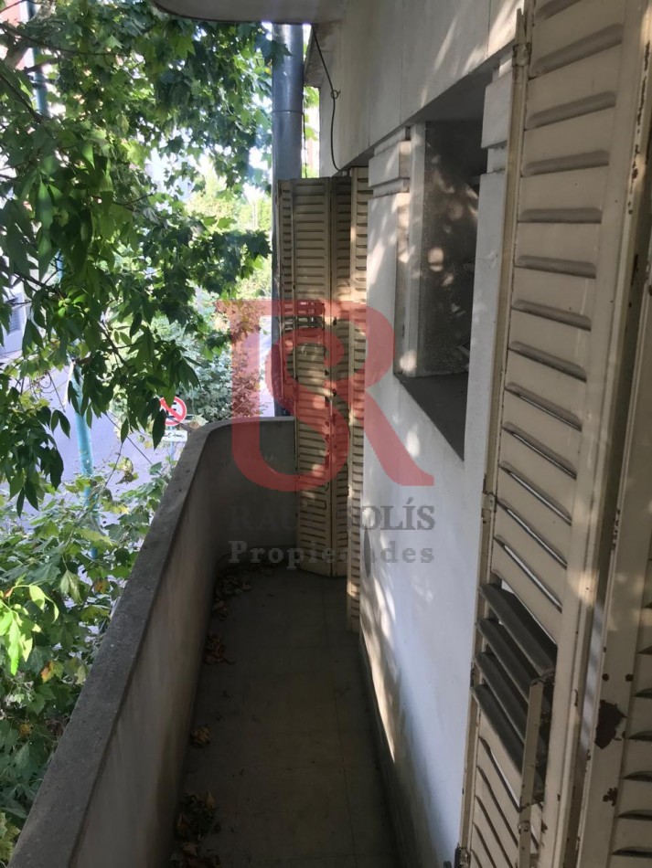 AZ - VENTA QUILMES CENTRO - DEPTO 3 AMBIENTES