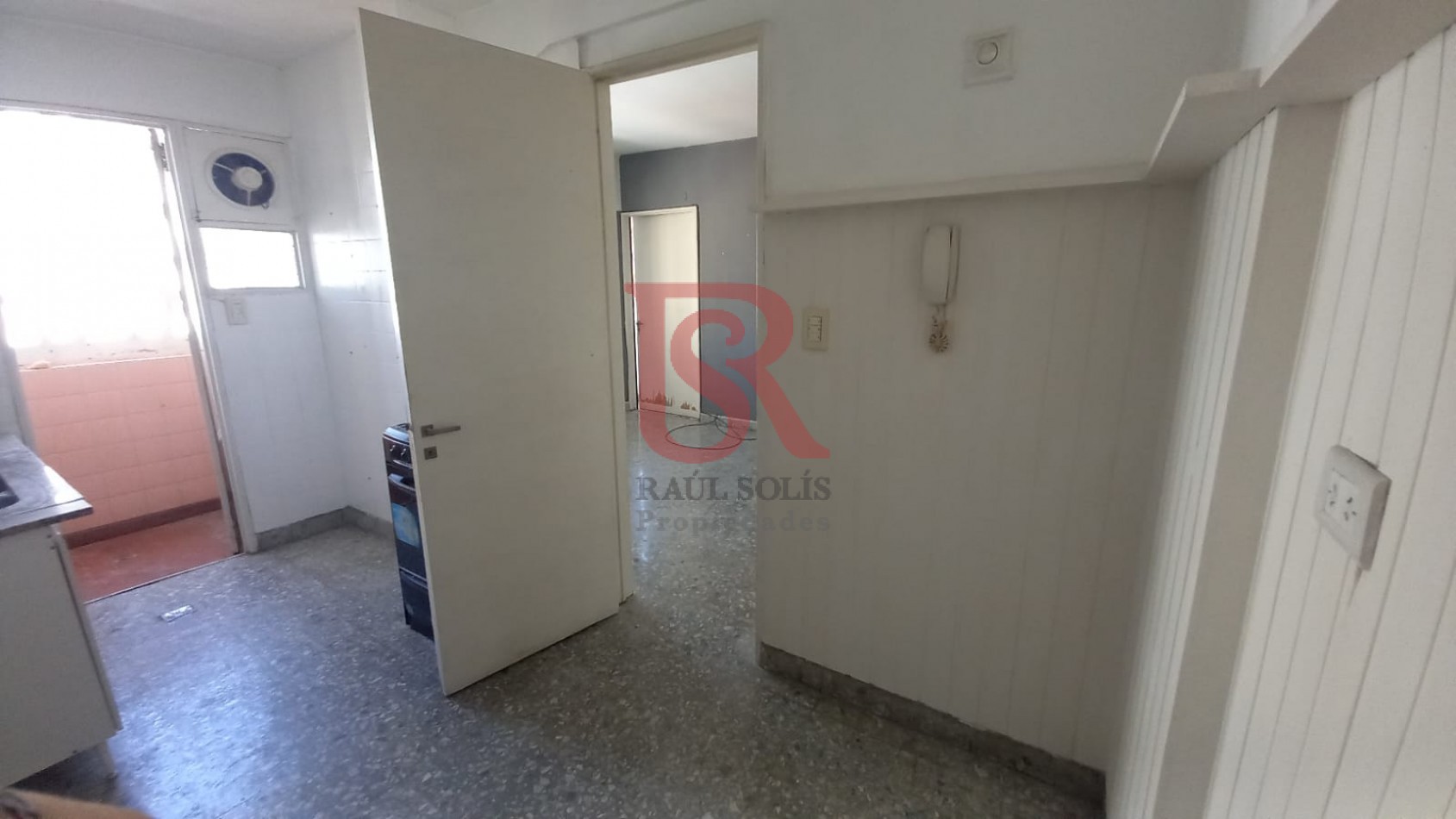 DN - Departamento 2 ambientes en alquiler y venta, Quilmes Centro!!