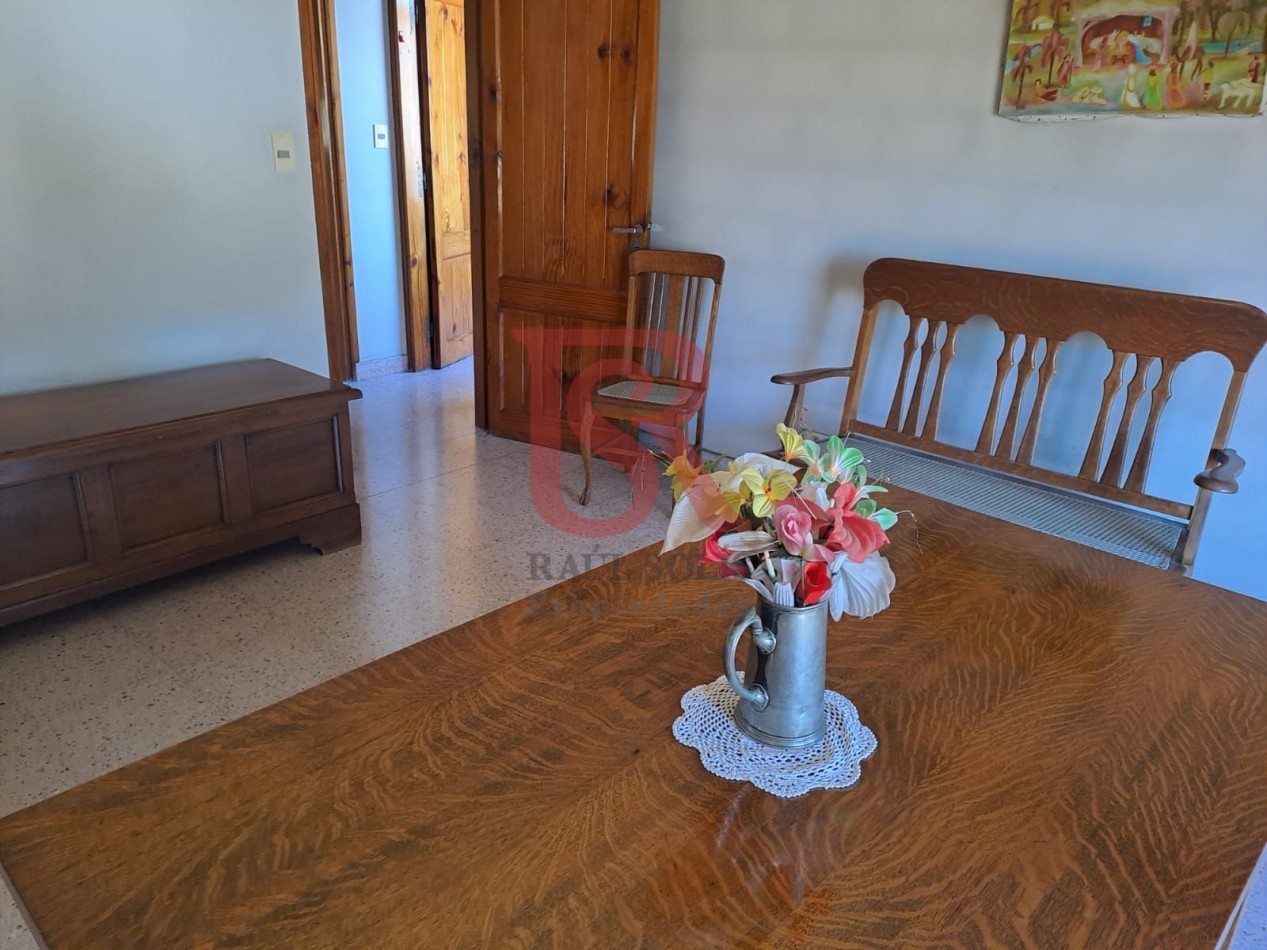 GZ- Imponente Casa en Esquina 