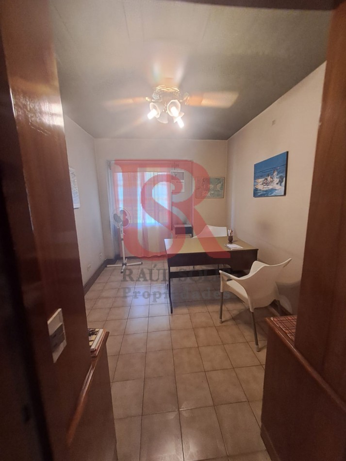 GZ- Imponente Casa en Esquina 