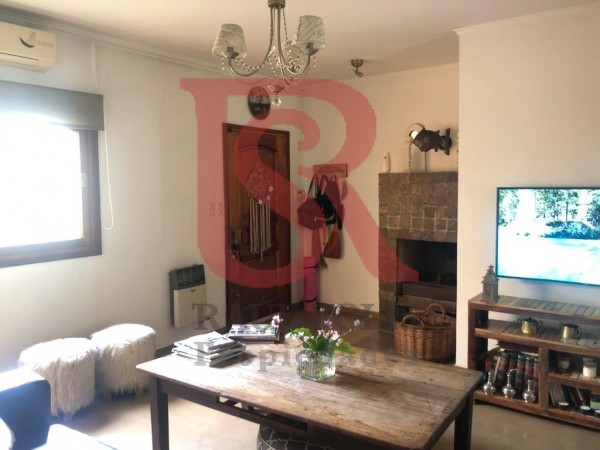 AM- EXCELENTE CASA en VENTA - QUILMES