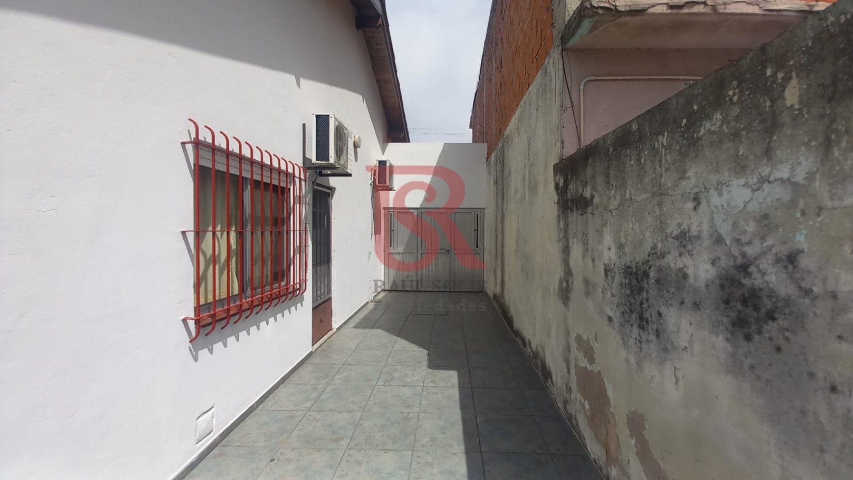 DN - Casa en venta, en Quilmes Oeste!