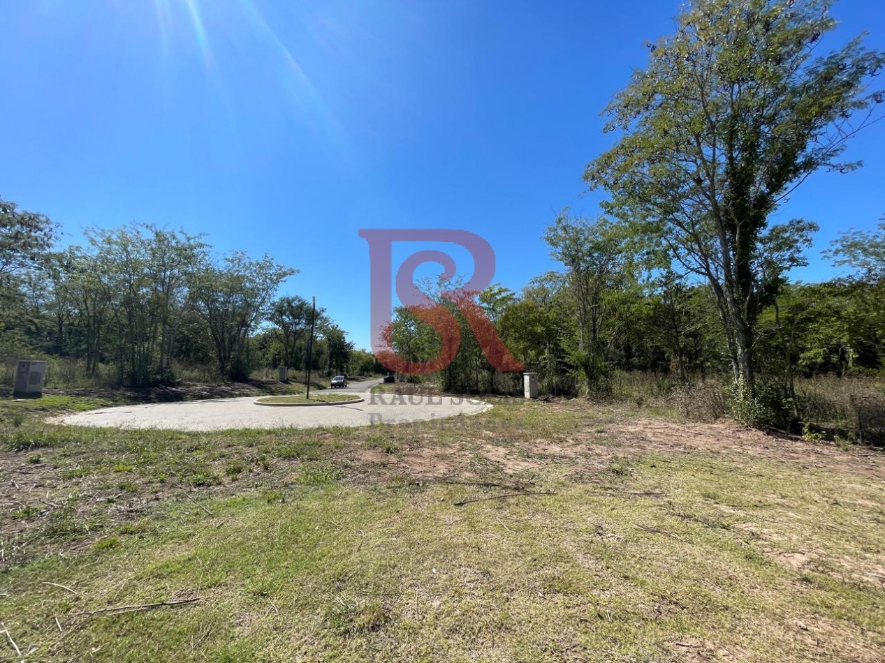 LP - VENTA! Lote en FINCAS DE HUDSON 658Mts. Financiacion o permuta. 