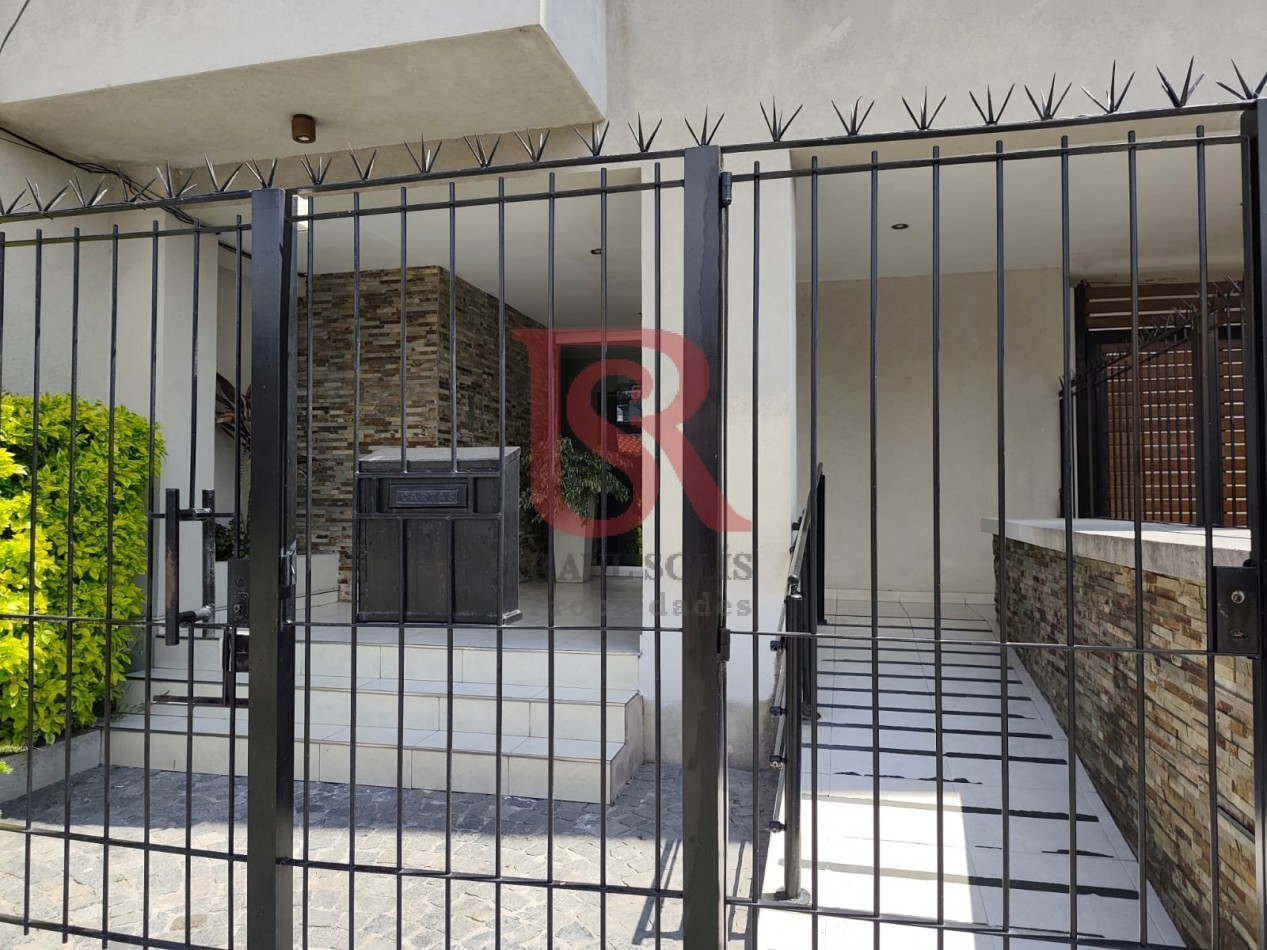 DN - Hermoso departamento 3 ambientes con terraza propia en Berazategui!!