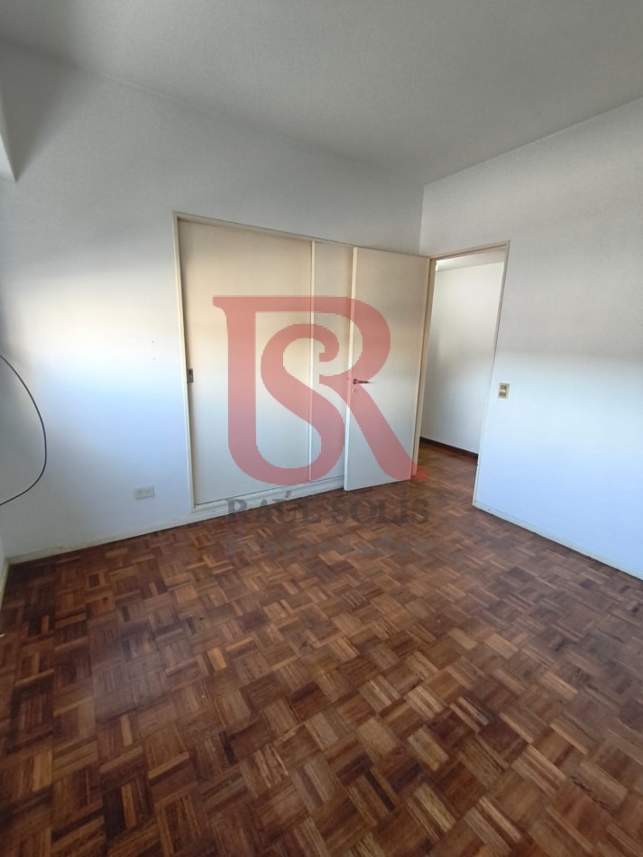 LG- Departamento 2 ambientes en Quilmes centro