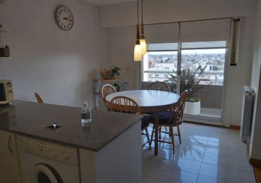 AJ - HERMOSO PISO 5 ambientes - ZONA PLAZA CONESA
