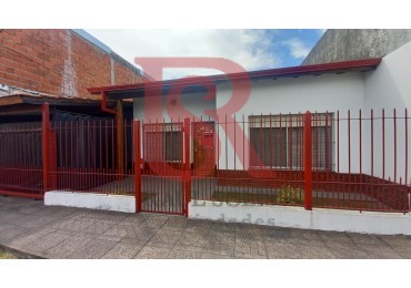 DN - Casa en venta, en Quilmes Oeste!