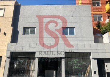 GZ - Excelente local y oficinas desarrollado en dos Plantas