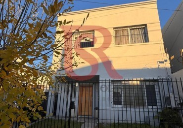 DN - Amplia casa 6 ambientes en excelente ubicacion, Quilmes!!
