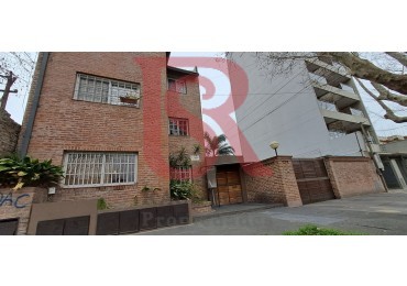 Departamento tres ambientes en Quilmes Oeste Centro