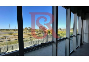 AM. Impecable Oficina en Alquiler en Bertoia Tower - Polo Hudson 